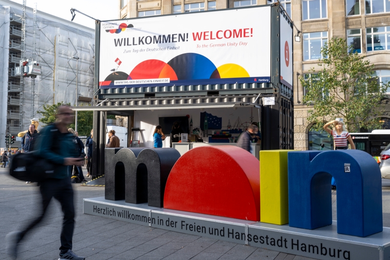 Moin aus Hamburg.