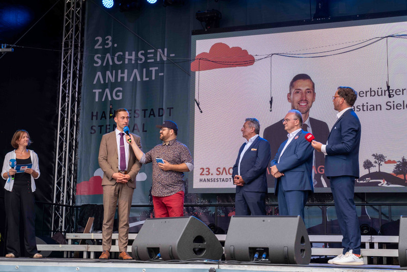 Ministerpräsident Dr. Reiner Haseloff eröffnet gemeinsam mit dem Oberbürgermeister der Stadt Stendal den 23. Sachsen-Anhalt-Tag.