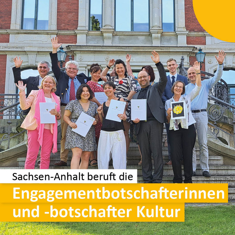 Das Bild zeigt die Engagementbotschafterinnen und -botschafter.